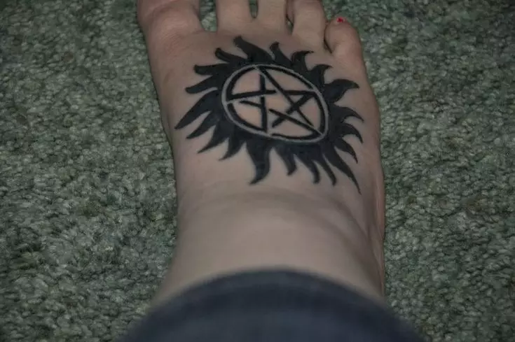 纹身“超自然”（39张）：Dina Tattoo素描和Sam Winchester，它的意思。其他符号符合该系列的风格 13758_12