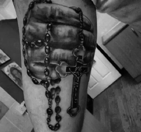 東正教紋身：宗教紋身祈禱，“聖靈”，“基督釘十字架”和其他人，他們的意思和草圖。紋身在手上和肩膀上，在胸部和身體的其他部分 13765_13