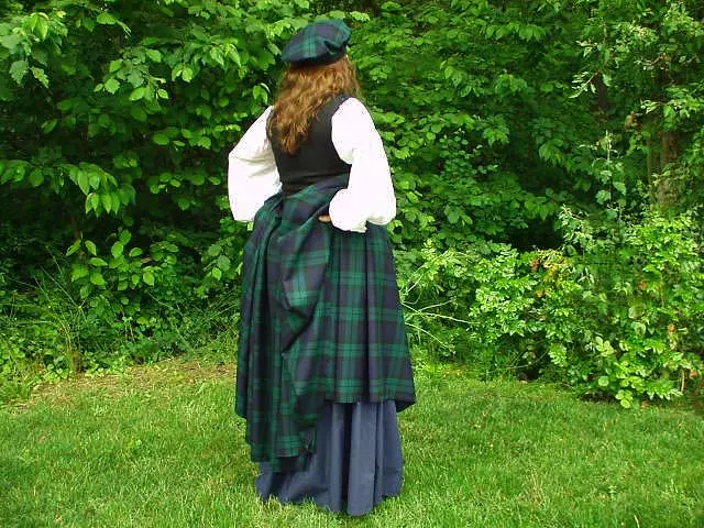 Scottish national suit (57 photos): female and male traditional outfit Scots, folk costume for girls from Scotland 1380_41