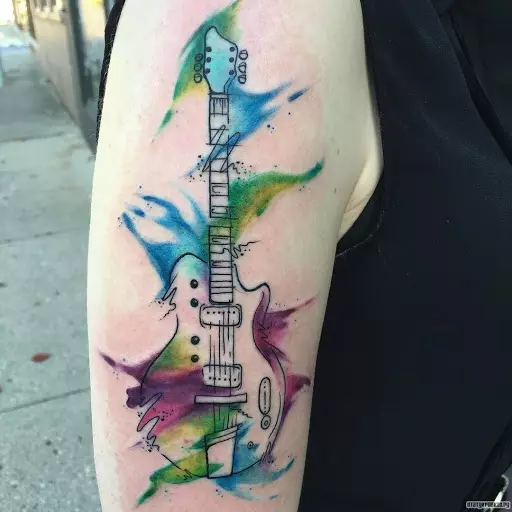 Tetování spojené s hudbou: náčrtky hudebních tetování. Tetování na straně a na krku, malá a velká. Tattoos pro muže a dívky 13868_9