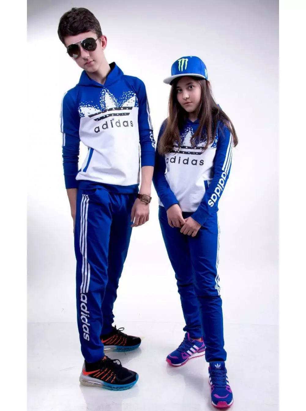 Адидас спортски костуми (100 фотографии): женски и детски спортски костум, дизајн на Адидас Порше, перформанси и Реал Мадрид 1388_25