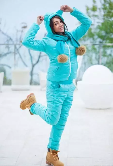 Jin Suit Sports Warm (68 wêne): Kincek germkirî ya sê, mezinan û mezinên zarokan, ji adidas 1390_54