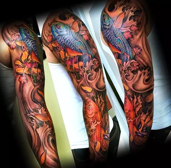 იაპონიის Tattoo Sleeves: იაპონური tattoo სკეტჩები, შავი და თეთრი და ფერადი. ნახევრად აუქციონი და მთელი 