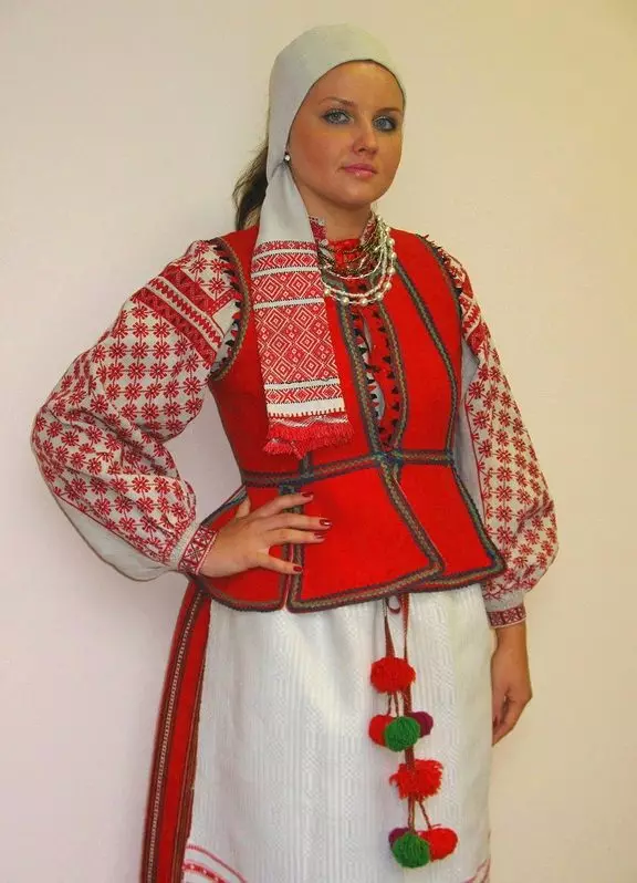 Բելառուսի ազգային կոստյում (67 լուսանկար). Բելառուսի կանանց ժողովրդական զգեստների տարրեր, մանկական, ձմեռային ազգային տարազներ 1392_3