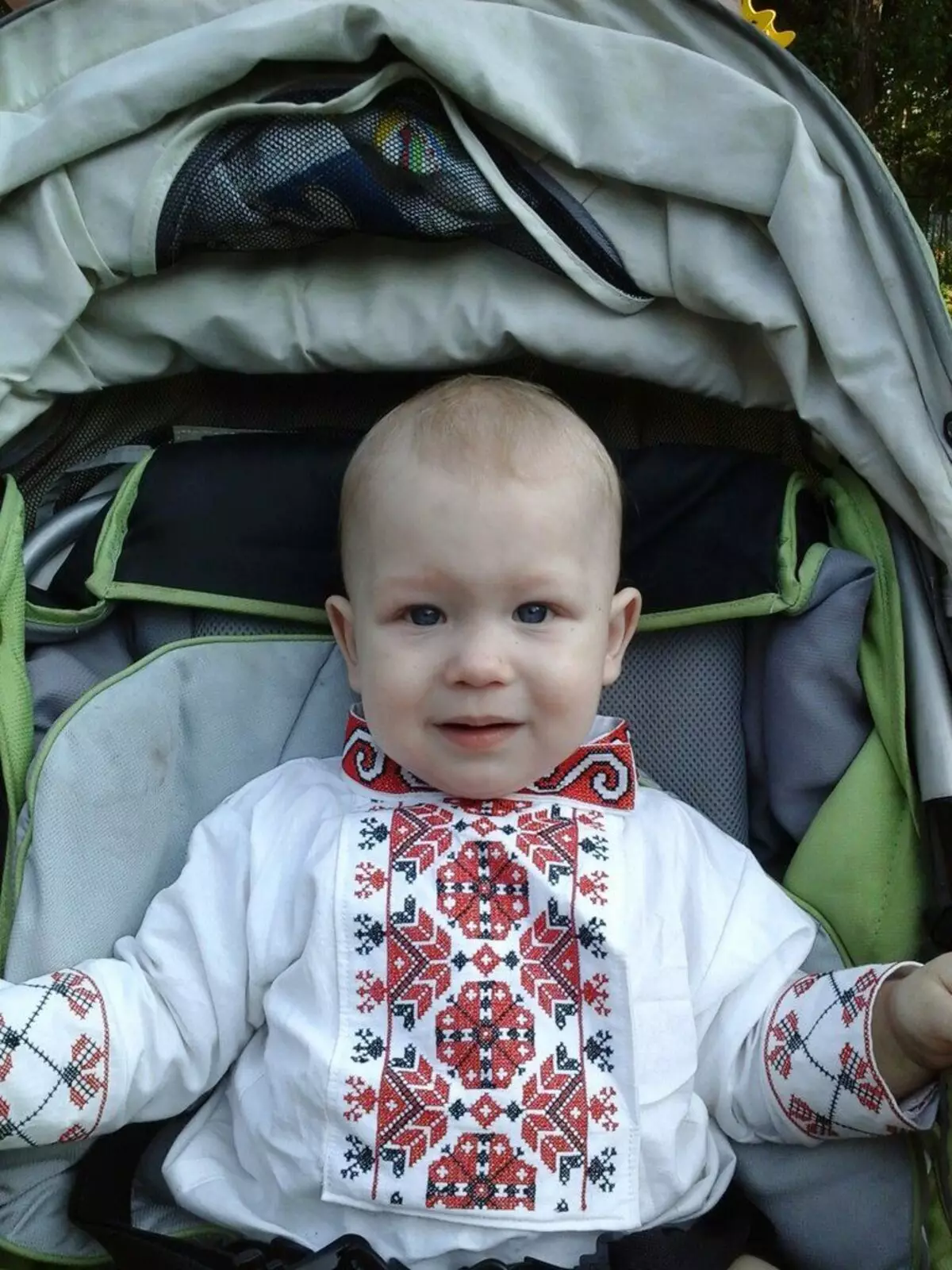 白俄羅斯國家套裝（67張照片）：白俄羅斯的女性民間服裝的元素，兒童，冬季國家服裝 1392_61