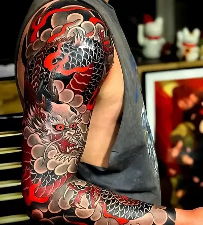 Тату в стилі орієнтал: ескізи татуювань і їх значення, «рукава» і інші варіанти тату 13931_20