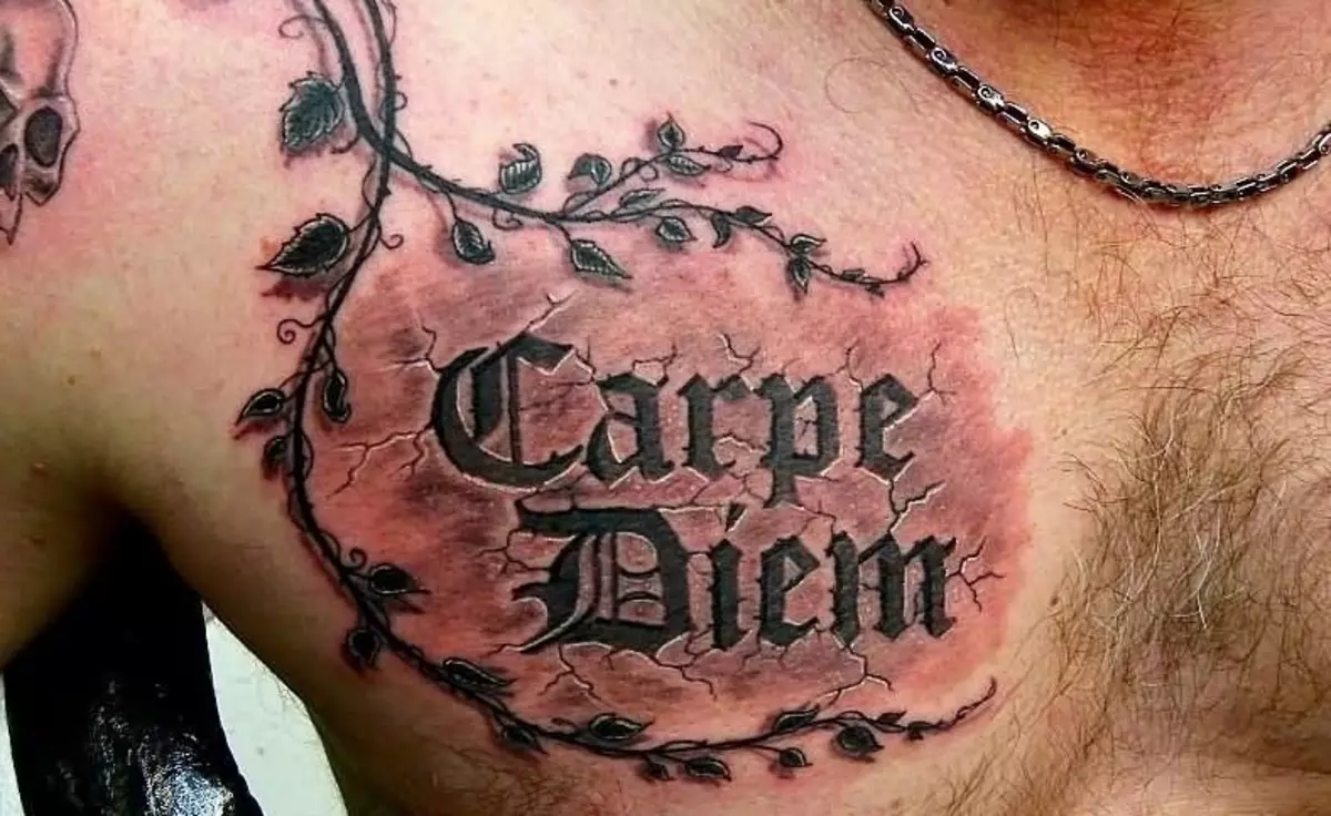 Tattoo Carpe Diem: Skizzen vun Tattooen 
