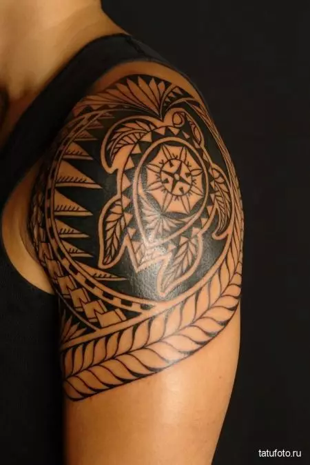 Samooa: эскизҳои tatoos samoan ва маънои онҳо, хусусиятҳо ва имконоти онҳо барои tattoo 13942_20