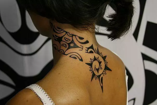Tattoo Tattoo: Sawirrada Samoan tattoos iyo macnahooda, astaamaha iyo xulashooyinka tattoo 13942_25