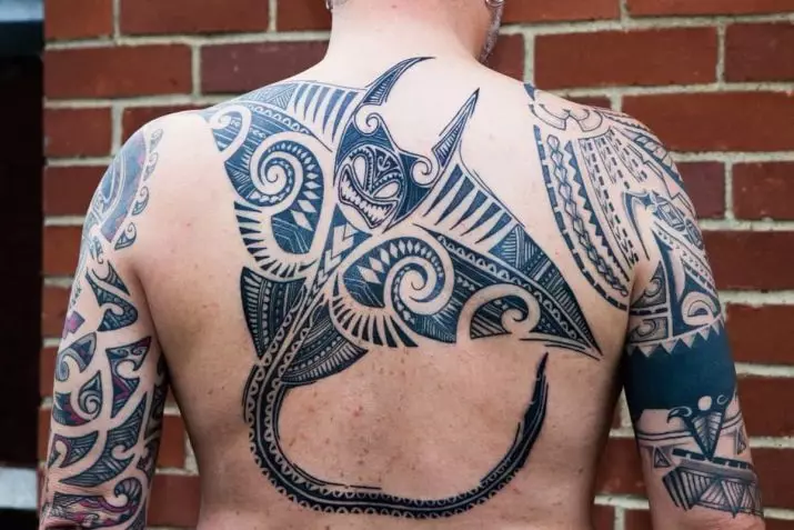 Samoa Tatuatge: Esbossos de tatuatges de Samoa i el seu significat, característiques i opcions per al tatuatge 13942_27
