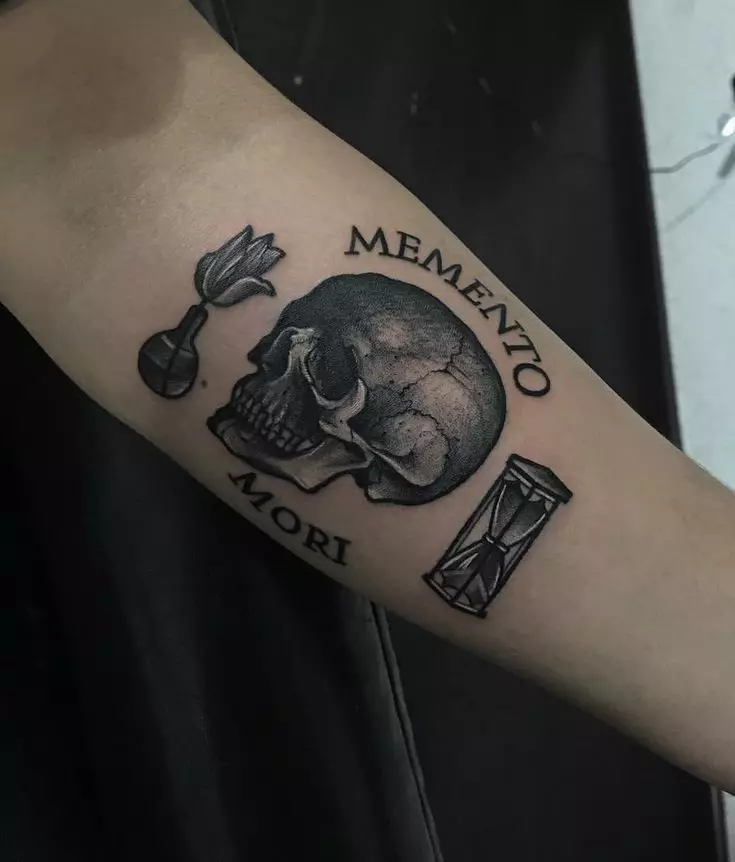 Tattoo Memento Mori: tetovējuma vērtība 