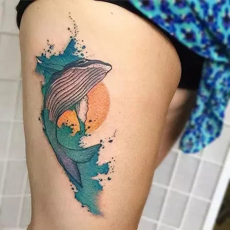 Tattoo whales: tatuoinnit ja luonnokset, tatuointi tytöille ja miehille. Tatuointi kädessä ja kylkiluut, siniset ja valkoiset valaat. Pikku ja suuret tatuoinnit 13963_6