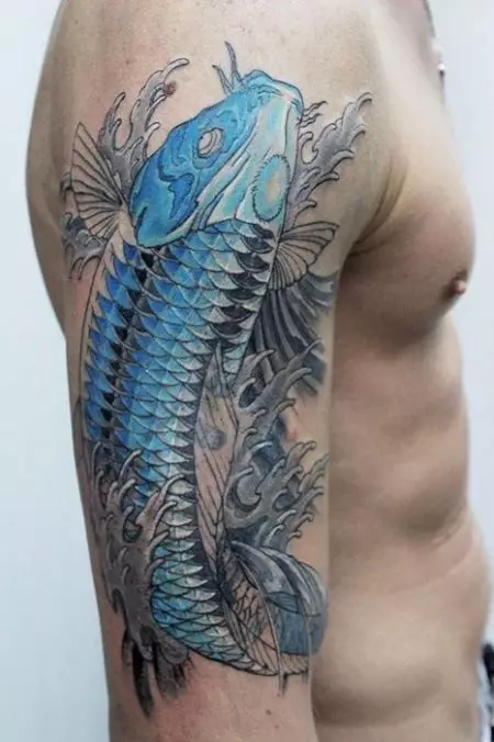 タトゥー「CARP」：男性と女の子のための入れ墨の価値、スケッチ、手の上、そして肩の上、前腕の上、黄金の中国の鯉やその他の選択肢の例 13971_23