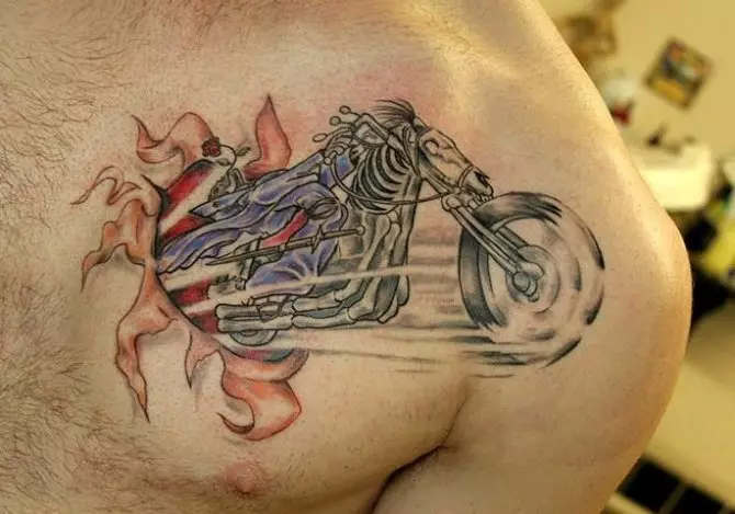 Tattoo für Motorradfahrer: Motorrad und andere Biker Tätowierungen, Skizzen. Tätowierung auf der Hand an der Bürste und an anderen Teilen des Körpers für Männerbiker 13978_44
