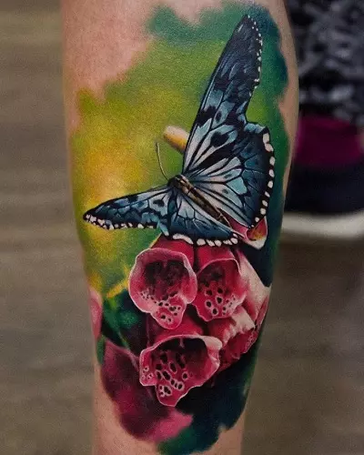 3D tatuiruotė (55 nuotraukos): mergaitėms ir vyrams, vorų ir kitų eskizai, rankovės ant rankų ir tatuiruotės ant kojų, ant nugaros ir ant šlaunies, ant peties ir kitų kūno dalių 13990_9