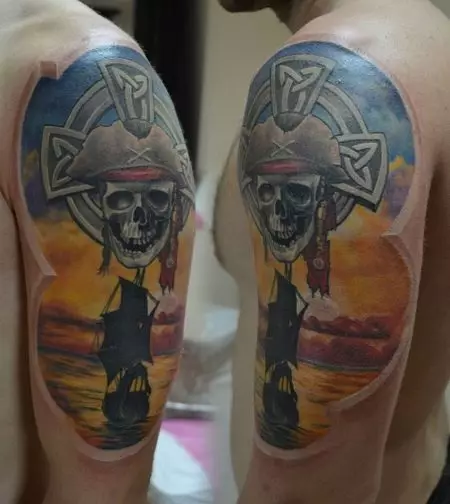 纹身“海盗”：海盗纹身的含义。与加勒比海的草图，带头骨和旗帜，其他想法。纹身在肩部，胸部和身体的其他部位 13991_25