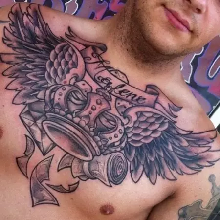 Tattoot Brotch: Zojambula za amuna ndi tatto wokongola wokhala ndi mapangidwe a atsikana. 