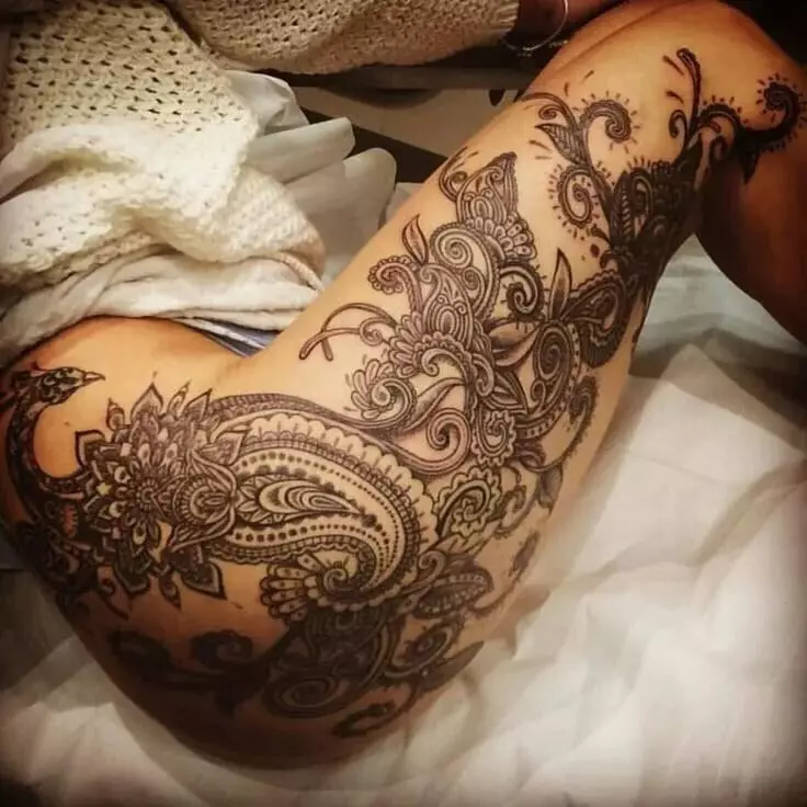 Baroque tato: sketsa pria lan tato sing apik karo pola kanggo bocah-bocah wadon. Tattoo 