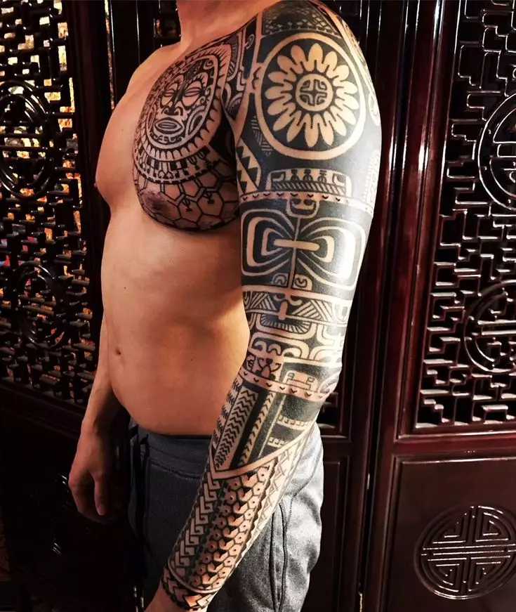 Maya Tattoo: Skice tetovaže v stilu indijcev plemena. Pomen. Koledar, vzorci in druge dodatne risbe 14013_14