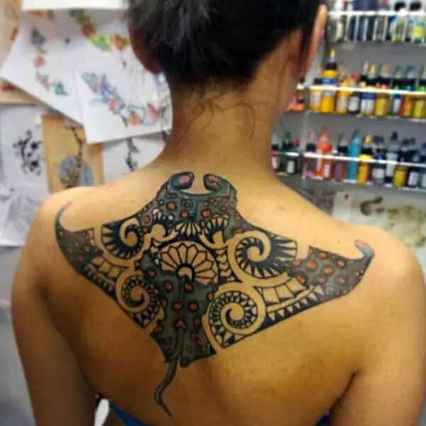 Maya Tattoo: Skice tetovaže v stilu indijcev plemena. Pomen. Koledar, vzorci in druge dodatne risbe 14013_4