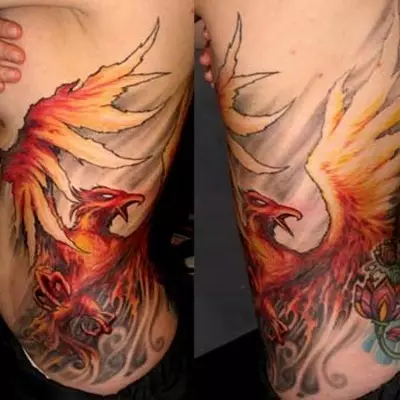 纹身“凤凰”（56张）：意义和素描，纹身手头鸟（在手腕上）和背部，大腿和腿部，肩膀上，并在其他区域。纹身凤凰和龙 14035_42