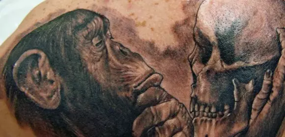 Tato dengan monyet: nilai tato, tato di pusar dan perut, di tangan dan di dada, contoh sketsa, tato untuk pria dan wanita 14056_40