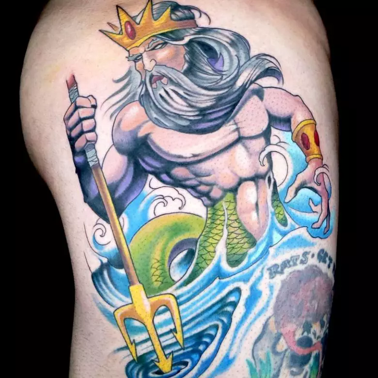 Poseidon Tattoo: Wert für Männer und Frauen, Skizzen, Tätowierung mit einem Dreizack von Gott auf der Schulter und an der Hand (Ärmel), andere Optionen 14098_24