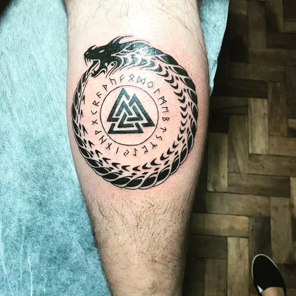 TATTOO「VALKNUT」：男性用のタトゥーのスケッチ、女の子のためのスケッチ、肩の上のシンボルの入れ墨、首、そして他のゾーン 14105_33