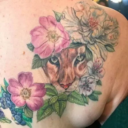 Tattoo ერთად Puma: ღირებულება და ესკიზები tattoos for girls და მამაკაცები, tattoo on მხრის და მხრის, მკერდზე და ფეხით, კისრის და სხვა სფეროებში 14136_27