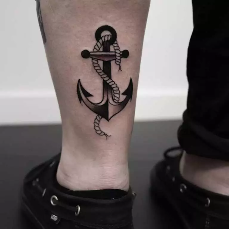 Anchor Tattoo: Verðmæti tattoo og teikningar, húðflúr fyrir stelpur og karla, húðflúr á hendi og fót, á fingri og á úlnliðnum, á brjósti og í öðrum svæðum 14162_18