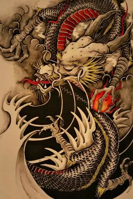 जपानी ड्रॅगनसह टॅटू: स्केच आणि जपानच्या शैलीतील टॅटूचे मूल्य, खांद्यावर, फावडे आणि छातीवर, पायावर आणि इतर क्षेत्रामध्ये स्लीप आणि टॅटू 14174_4