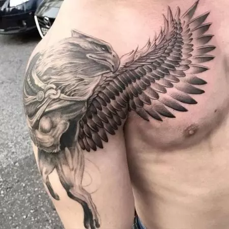 Tattoo me Griffins (27 foto): Vlera e tatuazheve për burrat dhe për vajzat, skicat e tatuazhit në dorë dhe në anën e pasme, në gjoks dhe në zona të tjera 14175_25