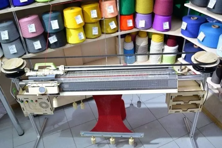 màquines de teixir (44 fotos): una opció per teixir la casa de màquines manuals i automàtiques. Altres i altres per a ús a la llar 14205_11