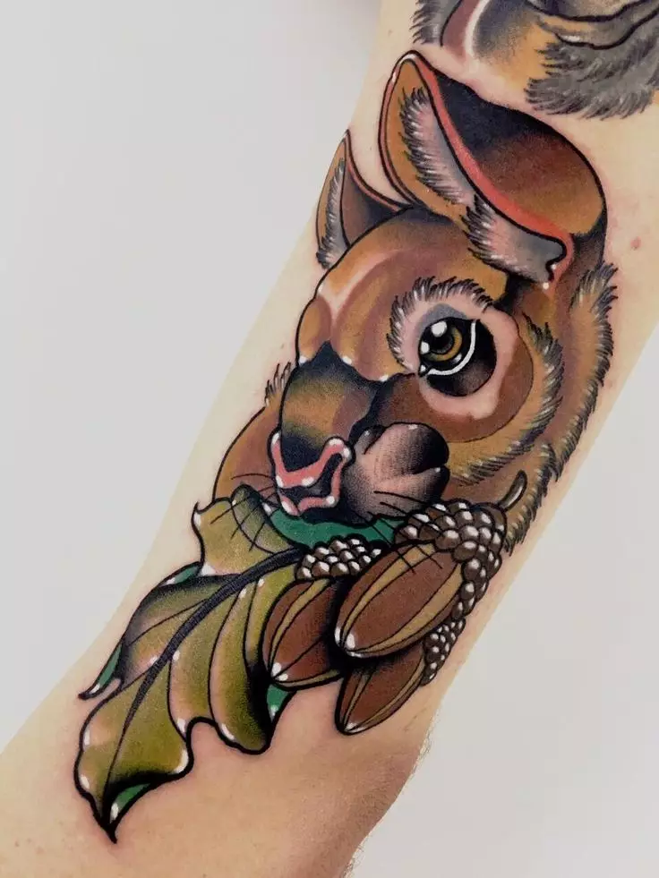 Tattoo NesRaverted: Tatuaggi schizzi e neo Caratteristiche di stile tradizionale, tatuaggio sotto forma di gufi e gatto, leone e altri 14206_2