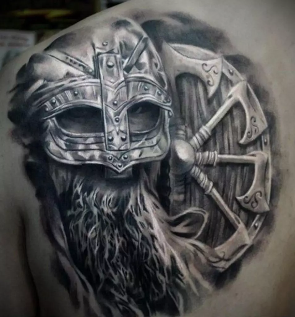 Tattoo Vikings (55 Fotoen): Viking Tattooen Wäert. Tattoo op d'Schëller, Ärmelen op Hänn fir Männer an Tattoo op der Ënneraarm, op der Récksäiten 14249_26