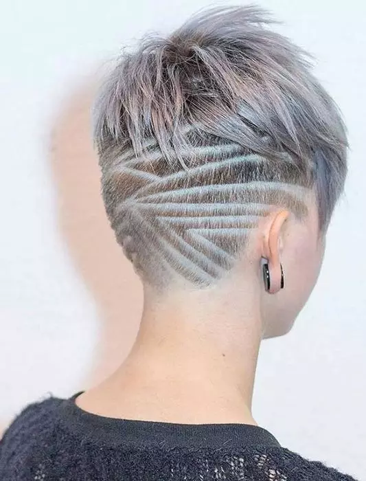 Τατουάζ μαλλιών (87 φωτογραφίες): Ιδέες για αγόρια, κορίτσια και άνδρες. Lightning on hair and web, άλλες επιλογές για παιδιά και ενήλικες περικοπές 14270_41