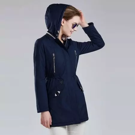 Women's elongated windbreakers (36 photos): Models, with what to wear 14297_25