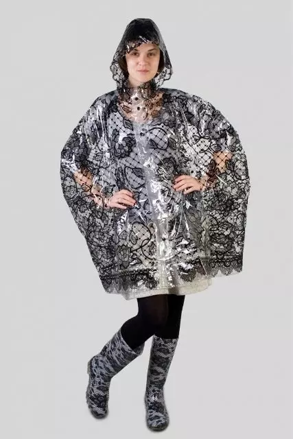 美麗的raincoat（92張照片）：女性的美麗雨衣，雨衣 14301_78
