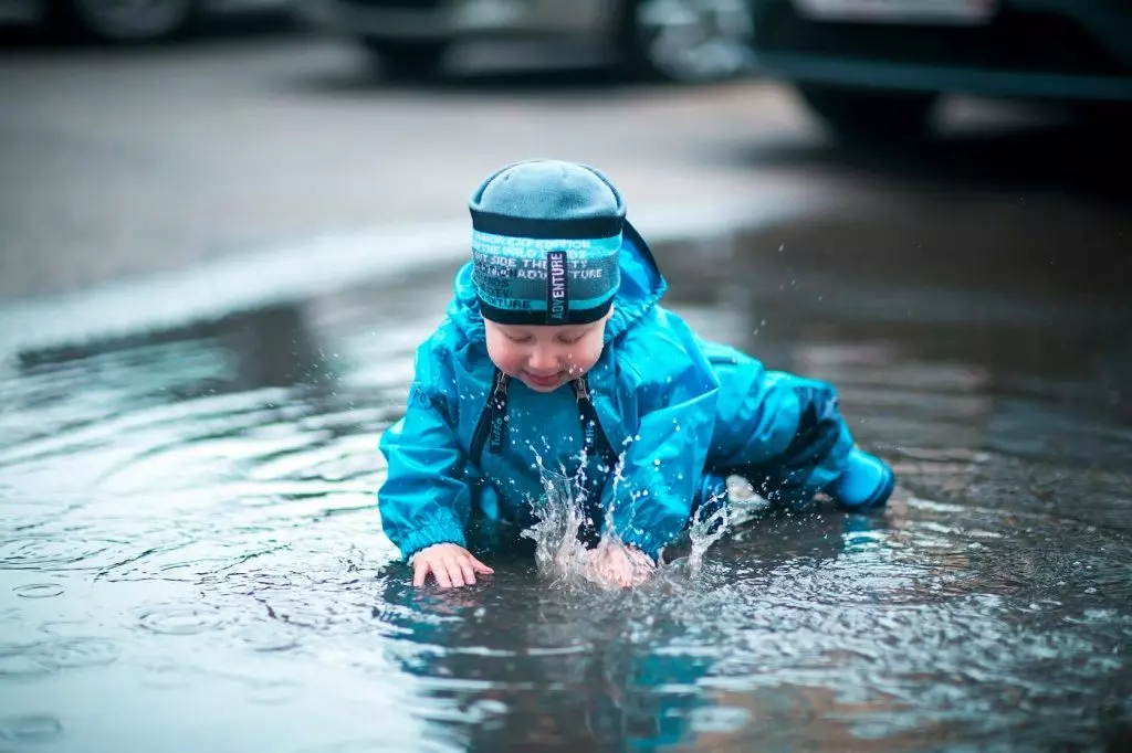 סרבל מעיל גשם (51 תמונות): מעיל גשם, בקיץ אחריות, מבוגר, לילד, לתינוק 14302_5