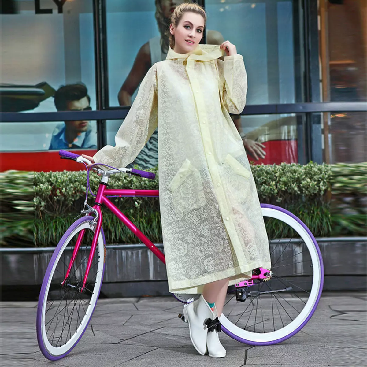 Transparent Raincoat (36 sary): Modely tselatra vehivavy 14305_11