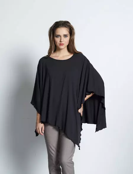 Poncho Cape (104 Sawirro): Ururka Isbeddelka Haweenka ee qaabka poncho, palantanes, shahl 14318_92