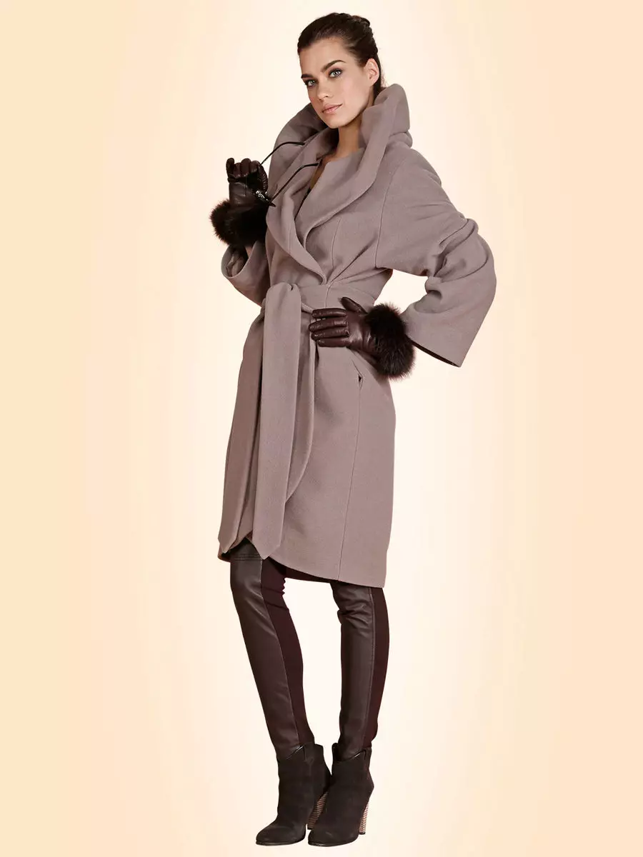 Hooded Raincoat (91 billeder): Gummiiseret, kappe, vandtæt, som det hedder en hooding raincoat, cloak 14331_65