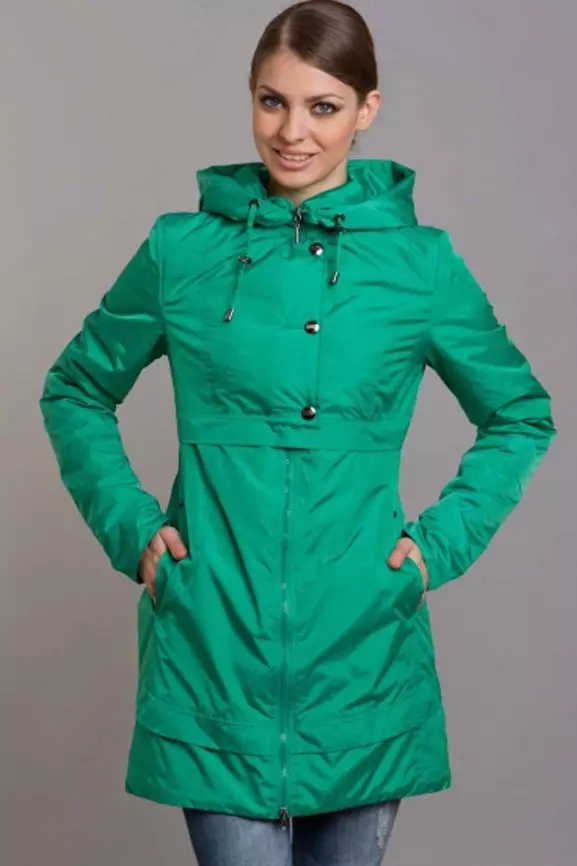 áo mưa trùm đầu (91 ảnh): tráng cao su, áo choàng, không thấm nước, vì nó được gọi là một áo mưa hooding, áo choàng 14331_7