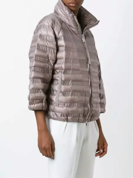 Montcler down na jacket (54 mga larawan): Kababaihan modelo, mga review, mga jacket jumpsuit 14343_34