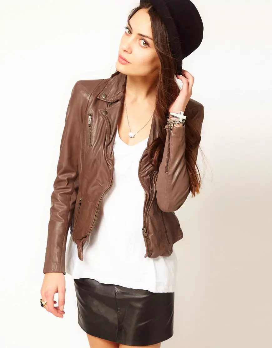 giacca di pelle marrone (49 foto): Cosa giacche di pelle marrone delle donne di usura 14382_49