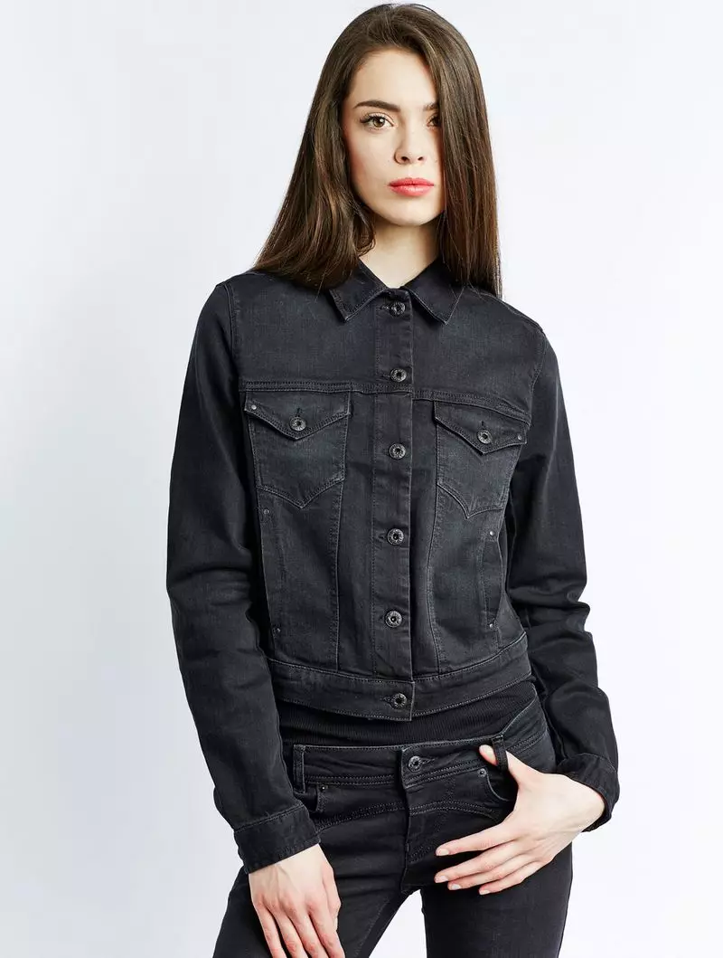 Jaket denim pendek (60 gambar): Apa yang perlu memakai seluar jeans wanita 14387_36