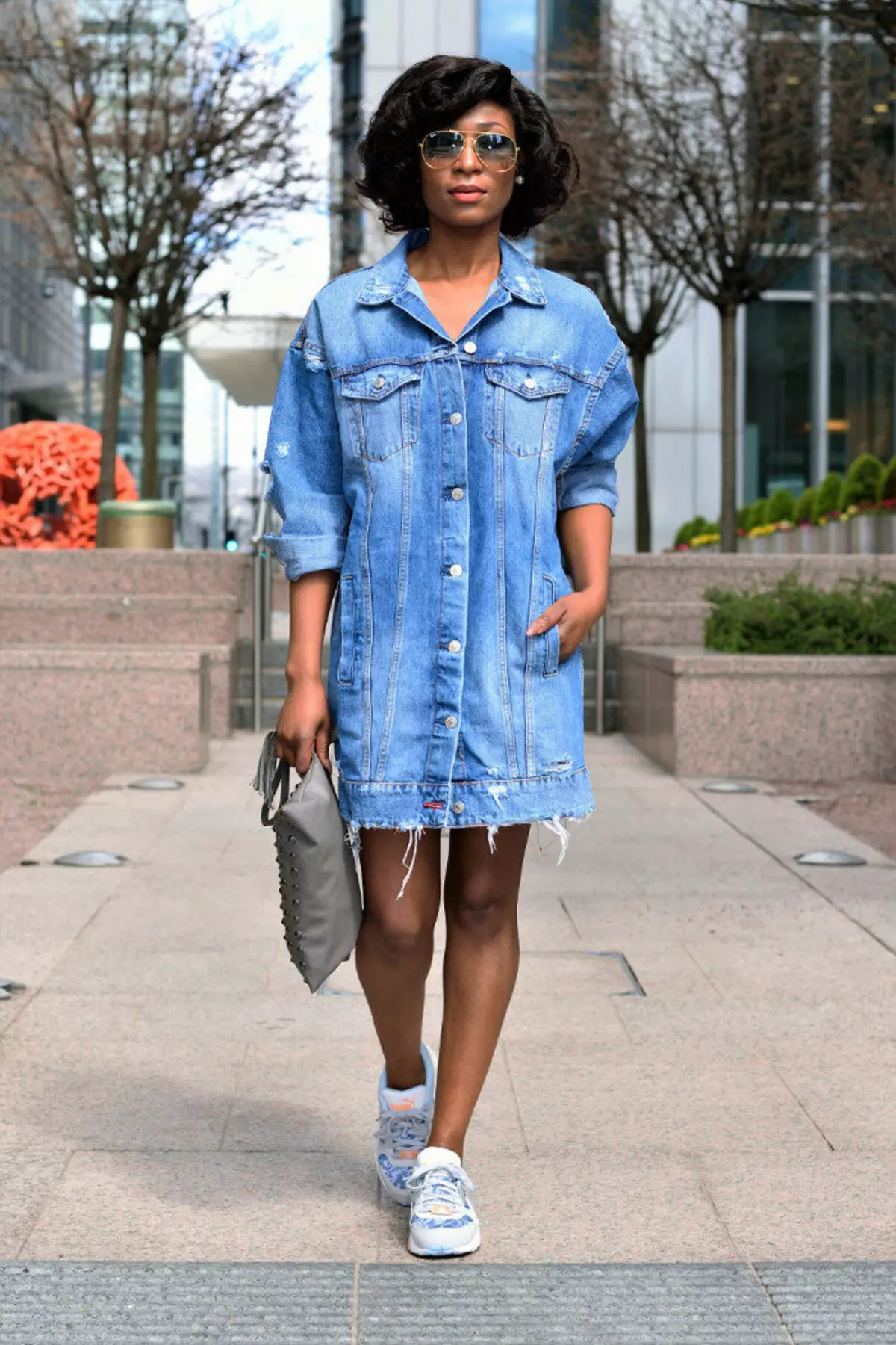 Eine erweiterte Frauen-Denimjacke (45 Fotos): Was zu tragen und wie man Jeans verlängte 14388_11