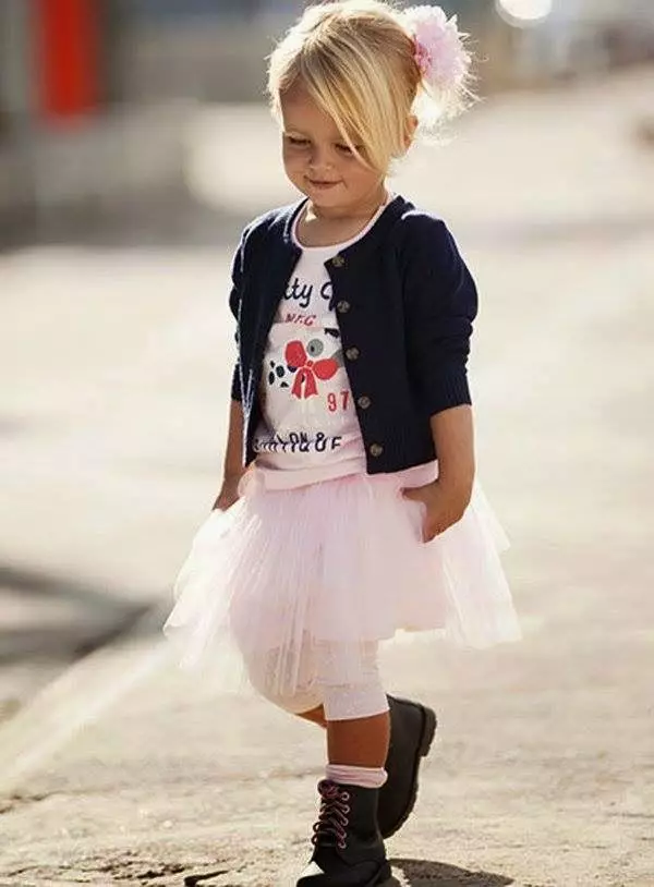 Vaikų džinsinis striukė mergaitei (49) Nuotrauka: ką dėvėti, modelius iš senų džinsų 14394_9