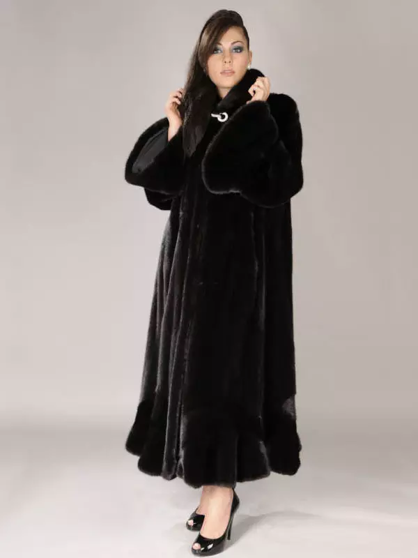 Fur jas mei in bontcoated mink (33 foto's): Hoefolle is in besunige memmjas, lang 14406_29