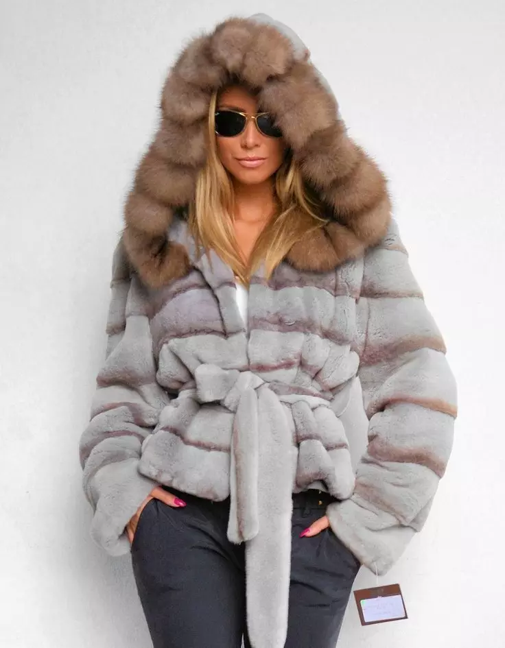 Mink Fur Coat med Sableness (56 bilder): Med en Sable Collar, Mink Fur Coat med en Sobular Finish, Light 14410_18